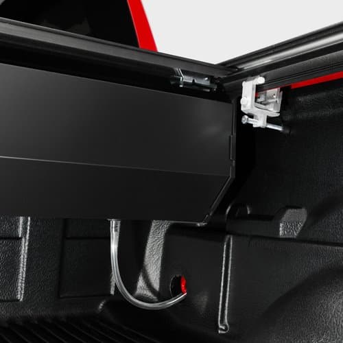 RetraxPro XR Tonneau Cover 8